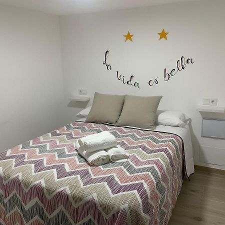 La Vida Es Bella Hotel Setenil De Las Bodegas Luaran gambar
